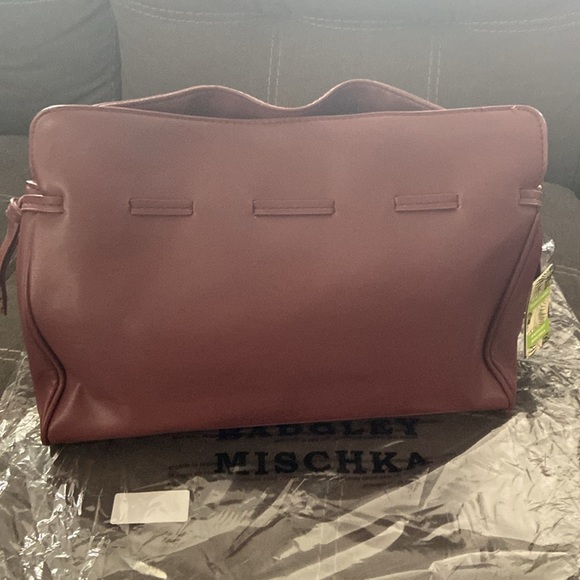 NWT BADGLEY MISCHKA -WINE COLORED MONO BAG - Picture 2 of 9